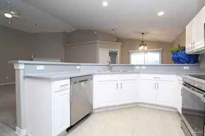 4119 Spinnaker Pl, Pensacola, FL 32507 - Photo 8