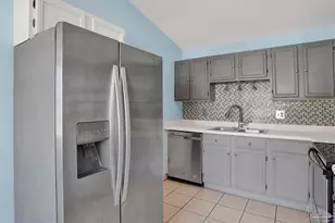 3437 Riverside Dr, Pensacola, FL 32514 - Photo 12