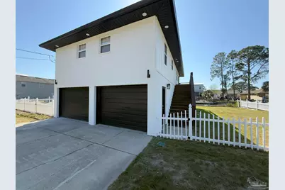 1613 Stanford Rd, Gulf Breeze, FL 32563 - Photo 2