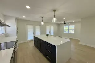 1613 Stanford Rd, Gulf Breeze, FL 32563 - Photo 8