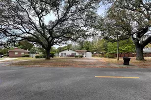 3705 N 12th Ave, Pensacola, FL 32503 - Photo 6