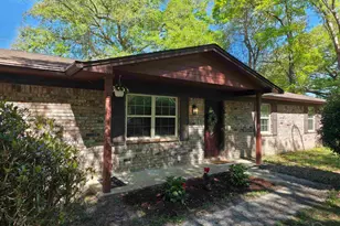 993 New Haven Dr, Cantonment, FL 32533 - Photo 1