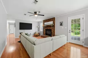 150 Emmons Ln, Pensacola, FL 32506 - Photo 6