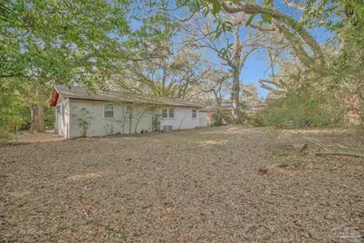 110 Hancock Ln, Pensacola, FL 32503 - Photo 34