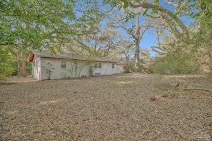 110 Hancock Ln, Pensacola, FL 32503 - Photo 34