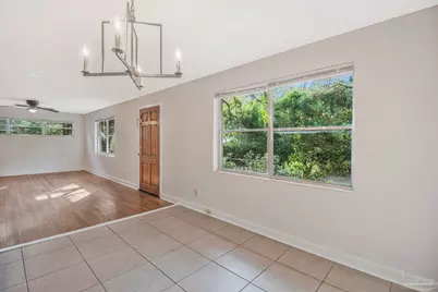 110 Hancock Ln, Pensacola, FL 32503 - Photo 10