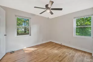 110 Hancock Ln, Pensacola, FL 32503 - Photo 16