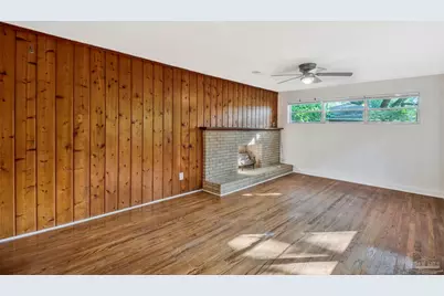 110 Hancock Ln, Pensacola, FL 32503 - Photo 8