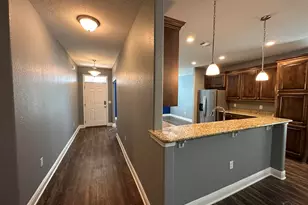 841 Oak Aly, Pensacola, FL 32506 - Photo 2