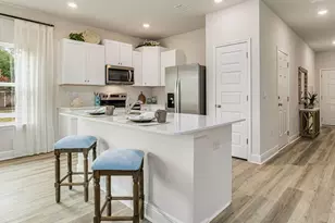 4799 Spruce Point Dr, Gulf Breeze, FL 32563 - Photo 2