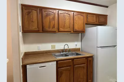 7171 N 9th Ave #B12, Pensacola, FL 32504 - Photo 8