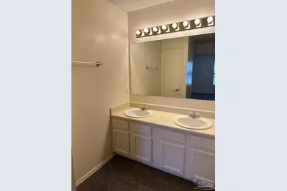 7171 N 9th Ave #B12, Pensacola, FL 32504 - Photo 16