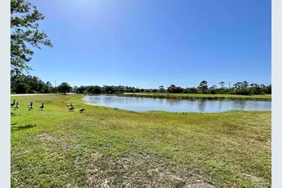 645 Lost Key Dr #405, Pensacola, FL 32507 - Photo 48