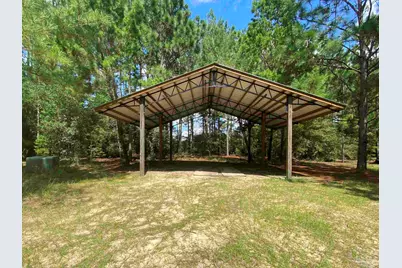 4700 Thoroughbred Dr, Milton, FL 32583 - Photo 4