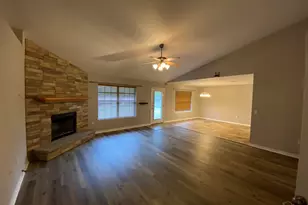 1810 Twin Pine Blvd, Gulf Breeze, FL 32563 - Photo 2