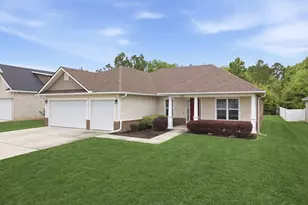 8016 Majestic Cypress Dr, Milton, FL 32583 - Photo 2