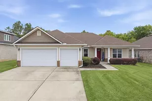 8016 Majestic Cypress Dr, Milton, FL 32583 - Photo 1