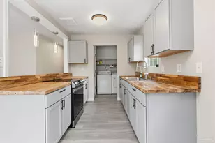 4032 Mae Ln, Milton, FL 32583 - Photo 18