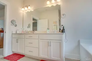 229 Camellia Dr, Pensacola, FL 32533 - Photo 16