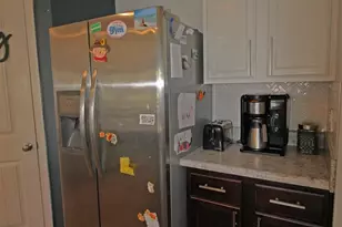 9439 Lutoo Ln, Pensacola, FL 32526 - Photo 10