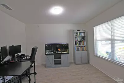 9439 Lutoo Ln, Pensacola, FL 32526 - Photo 20