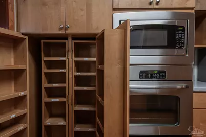 6111 Confederate Dr, Pensacola, FL 32503 - Photo 10