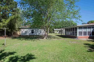 6111 Confederate Dr, Pensacola, FL 32503 - Photo 52
