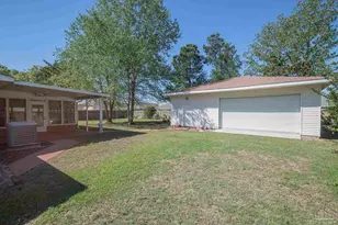 6111 Confederate Dr, Pensacola, FL 32503 - Photo 2