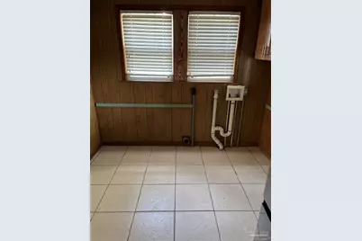 307 E La Rua St, Pensacola, FL 32501 - Photo 6