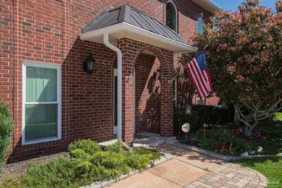 5922 Hermitage Dr, Pensacola, FL 32504 - Photo 2