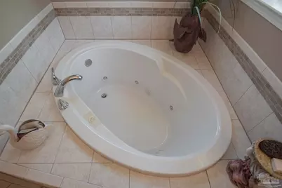 5922 Hermitage Dr, Pensacola, FL 32504 - Photo 28