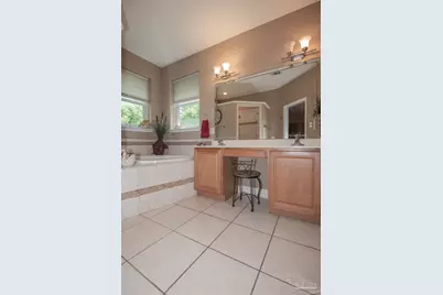 5922 Hermitage Dr, Pensacola, FL 32504 - Photo 26