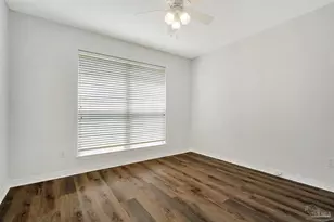 28 Easton St, Cantonment, FL 32533 - Photo 16