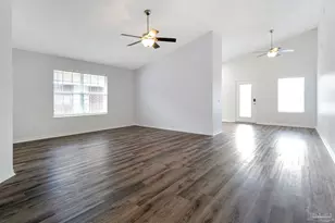 28 Easton St, Cantonment, FL 32533 - Photo 2