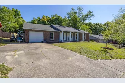 4635 Gladstone Dr, Pensacola, FL 32514 - Photo 2