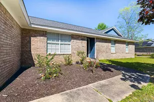 6059 Gillette Dr, Milton, FL 32570 - Photo 2