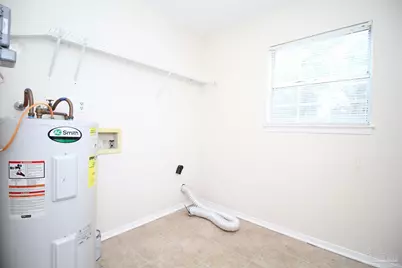 8126 Crystal Wells Pl, Pensacola, FL 32514 - Photo 14