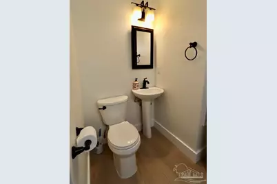 205 Florida Ave, Gulf Breeze, FL 32561 - Photo 28