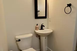 205 Florida Ave, Gulf Breeze, FL 32561 - Photo 28