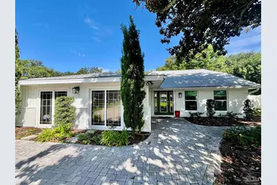 205 Florida Ave, Gulf Breeze, FL 32561 - Photo 1