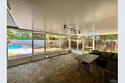 205 Florida Ave, Gulf Breeze, FL 32561 - Photo 32