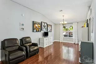 3104 Lost Creek Dr, Cantonment, FL 32533 - Photo 6