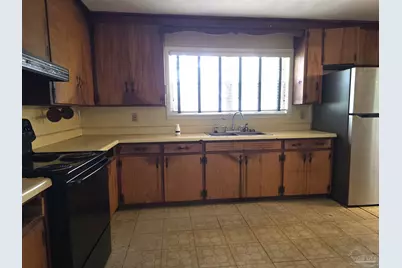 1402 E Leonard St, Pensacola, FL 32503 - Photo 6