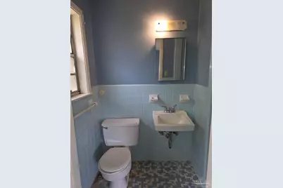 1402 E Leonard St, Pensacola, FL 32503 - Photo 10