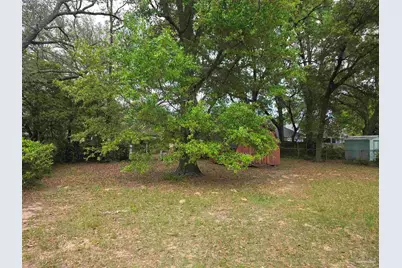 1402 E Leonard St, Pensacola, FL 32503 - Photo 16