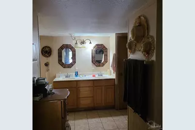 4809 Jackie Cir, Pace, FL 32571 - Photo 8