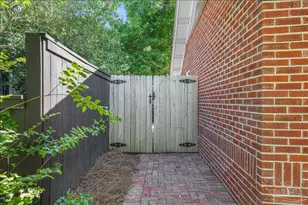 1715 E Jackson St, Pensacola, FL 32501 - Photo 38