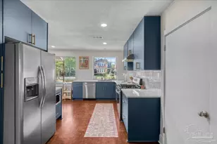 1715 E Jackson St, Pensacola, FL 32501 - Photo 8