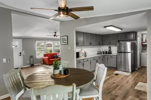 5301 Yellow Bluff Rd, Pensacola, FL 32507 - Photo 10