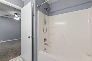 130 Calvert Oaks Dr, Pensacola, FL 32514 - Photo 14